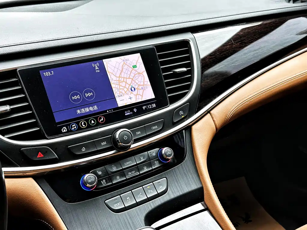 BUICK LACROSSE 2020
