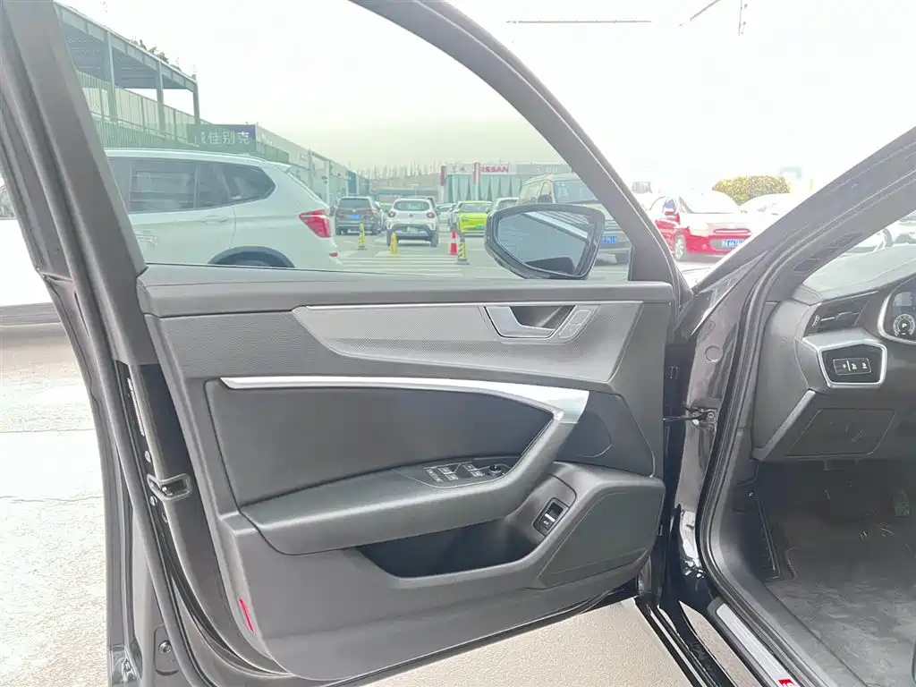 AUDI A6L 2023