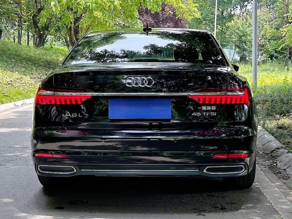 AUDI A6L 2021