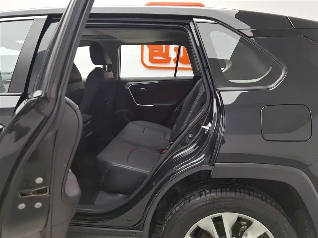 TOYOTA WILDLANDER 2022