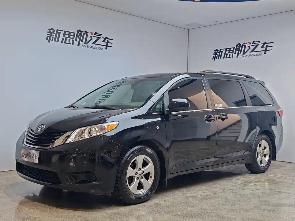 Аукционный лист TOYOTA SIENNA 2018