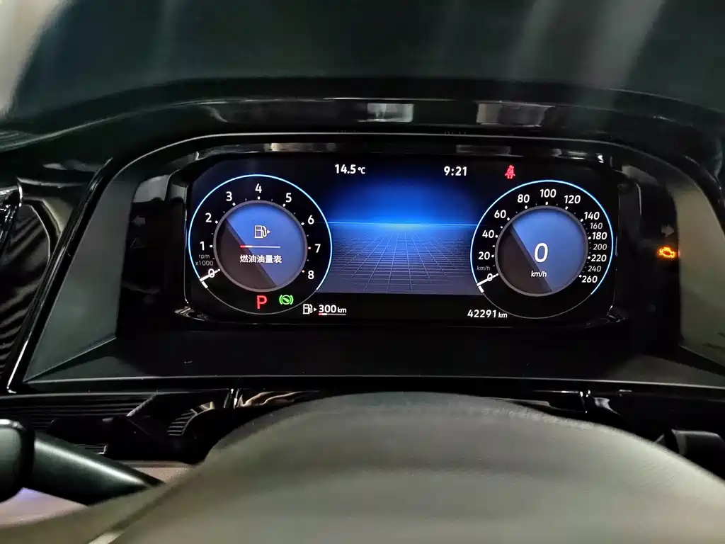 VOLKSWAGEN TOURAN 2022
