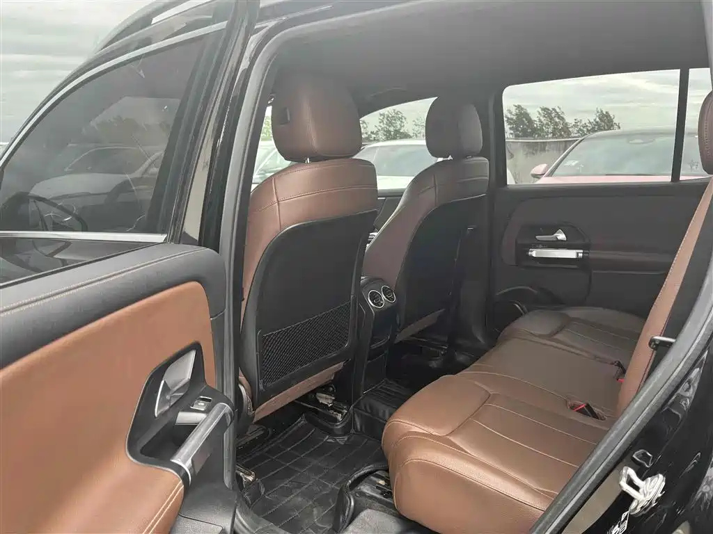 MERCEDES BENZ GLB 2020