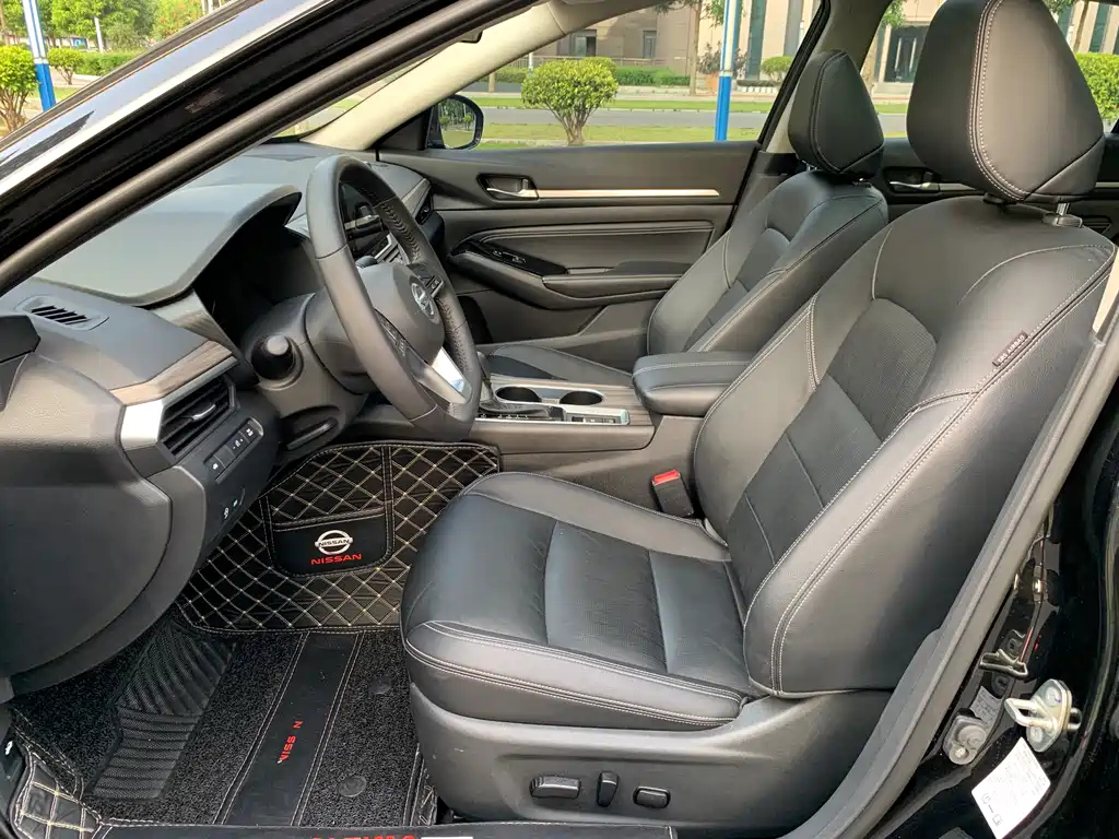 NISSAN TEANA 2021