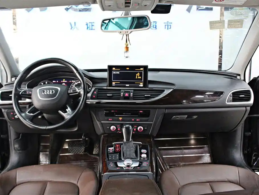 AUDI A6L 2016