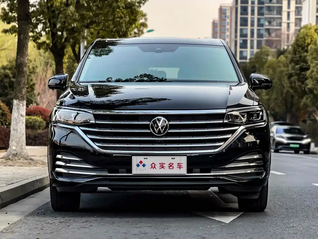 VOLKSWAGEN VILORAN 2023
