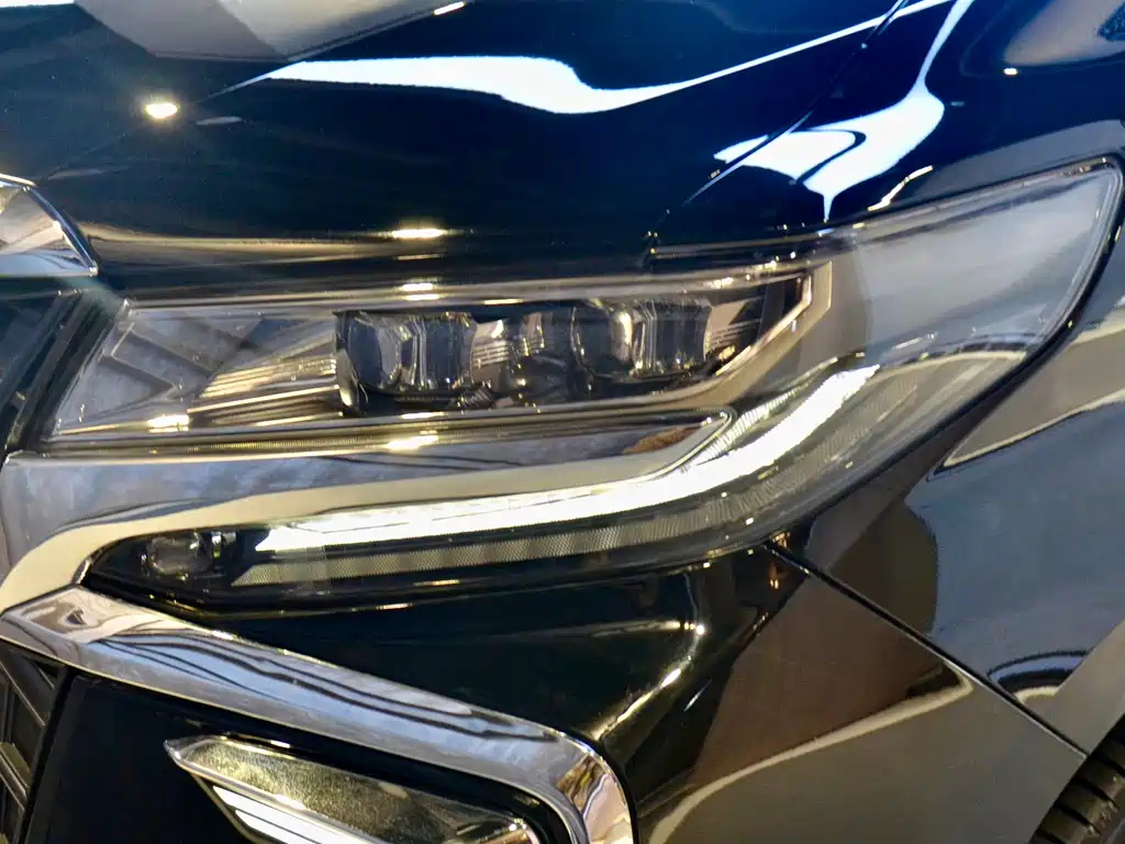 TOYOTA ALPHARD 2020