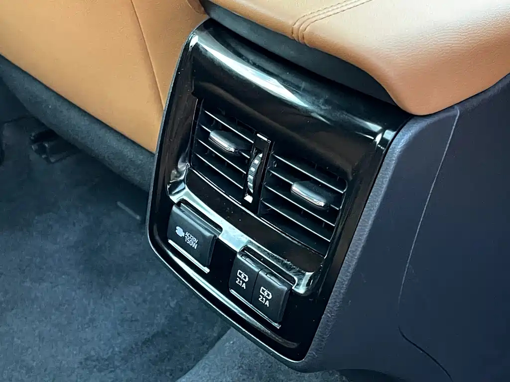 TOYOTA AVALON 2019