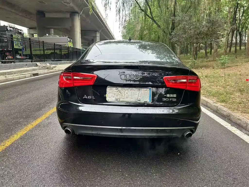 AUDI A6L 2012