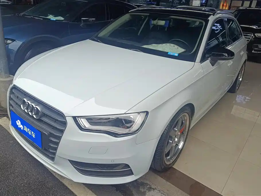 AUDI A3 2015