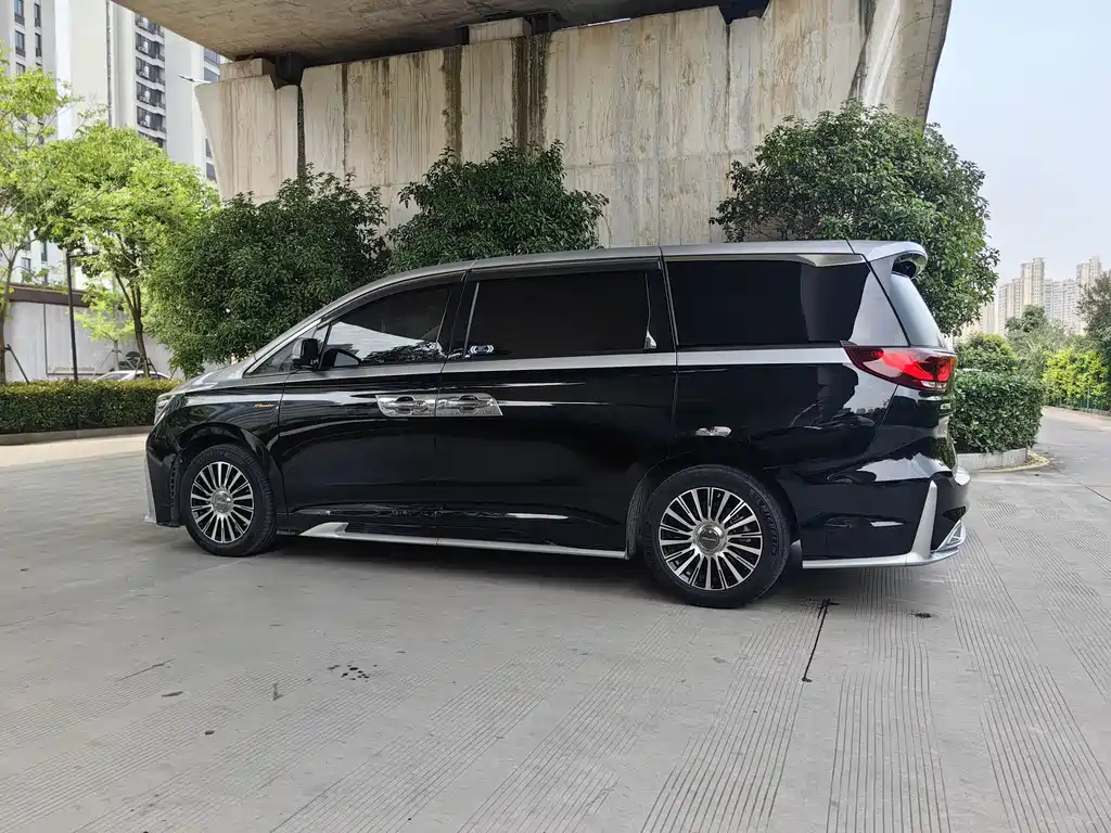 TRUMPCHI M8 2021