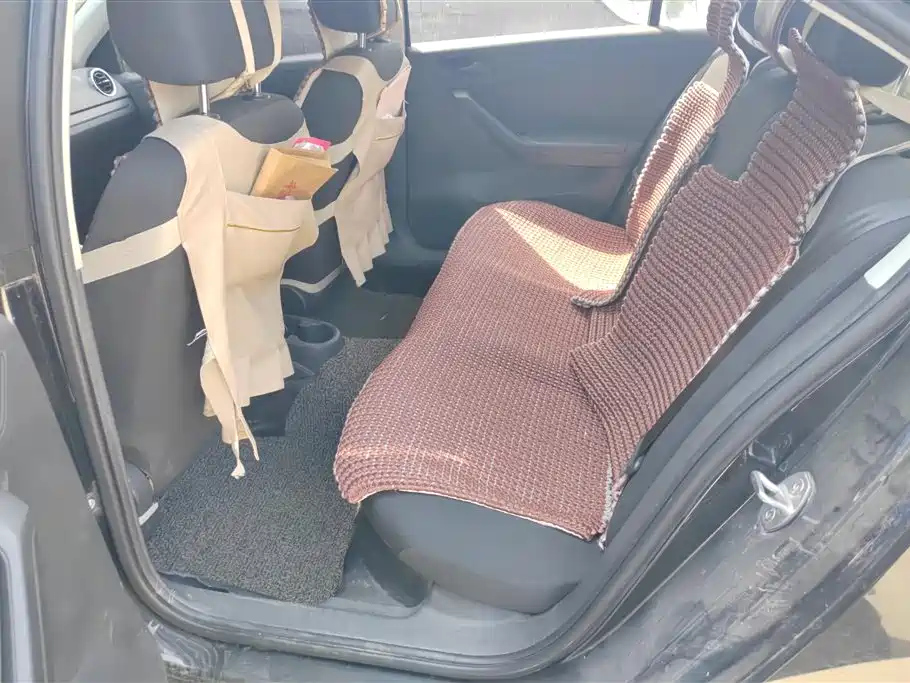 VOLKSWAGEN JETTA 2018