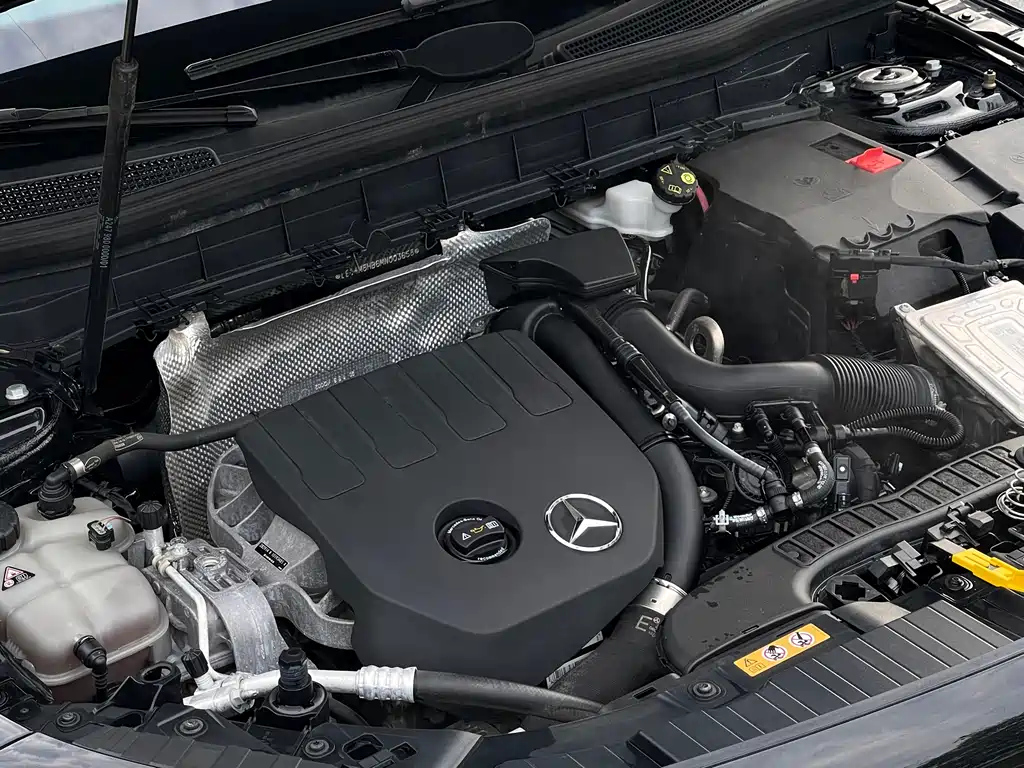 MERCEDES BENZ GLB 2021