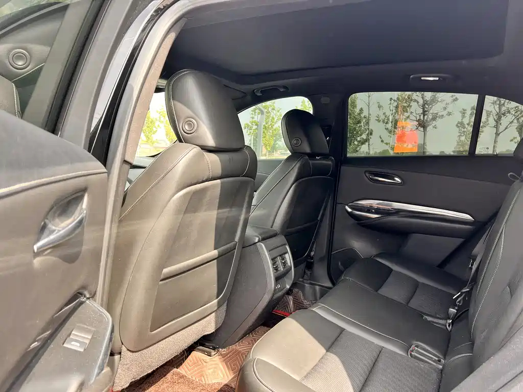 CADILLAC XT4 2020