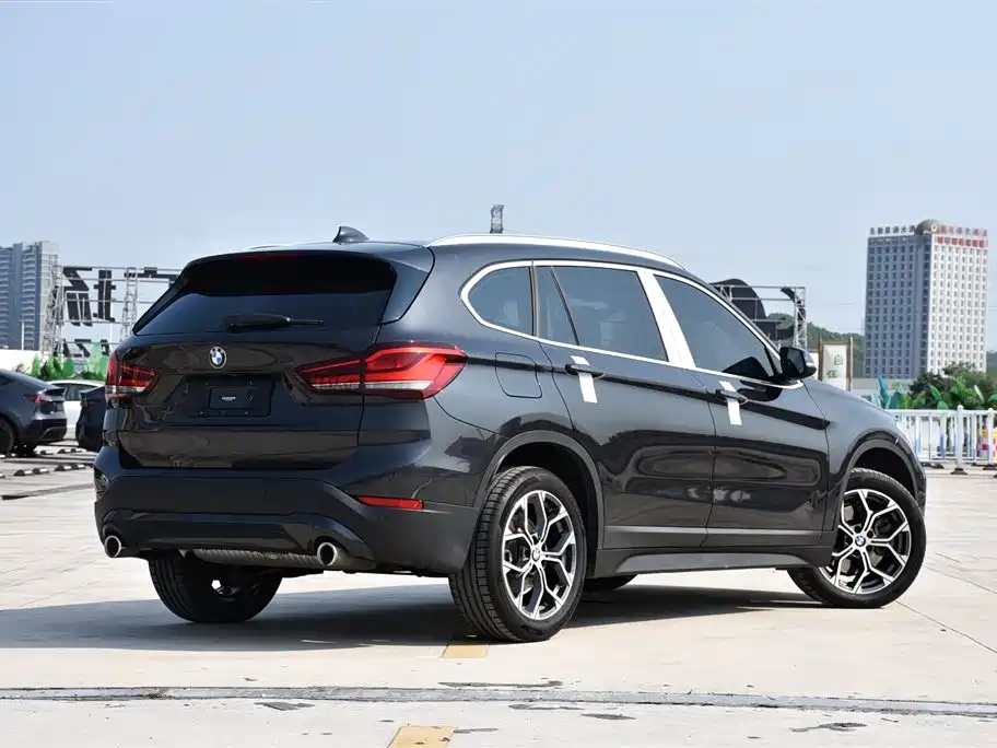 BMW X1 2021