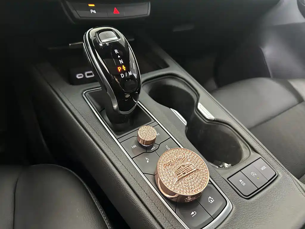 CADILLAC XT4 2021