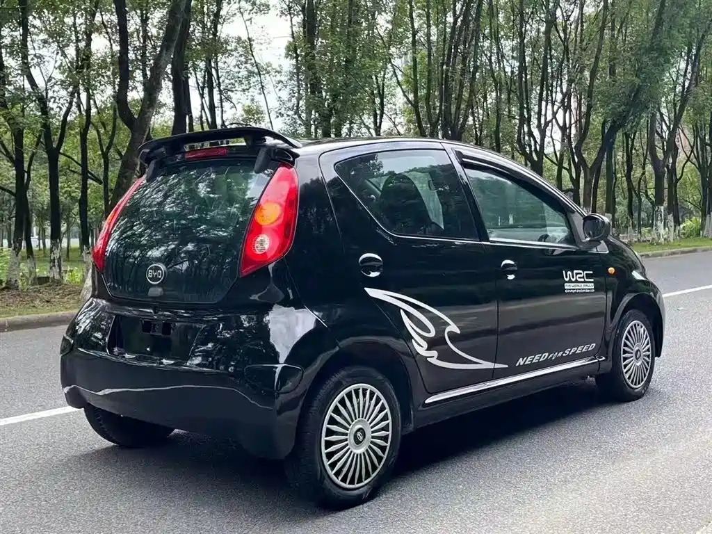BYD F0 2013