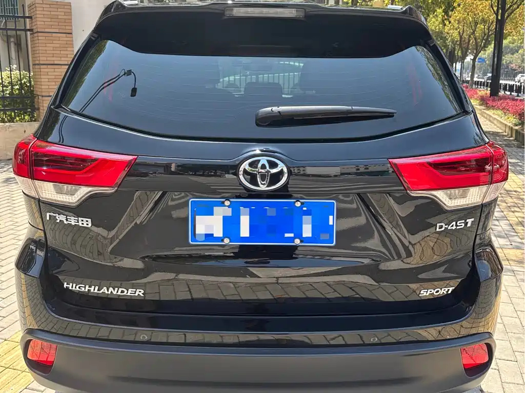 TOYOTA HIGHLANDER 2021