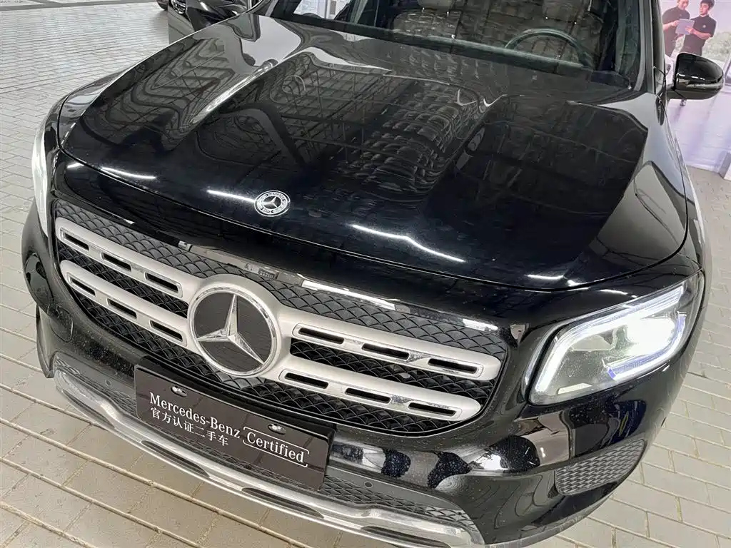 MERCEDES BENZ GLB 2022