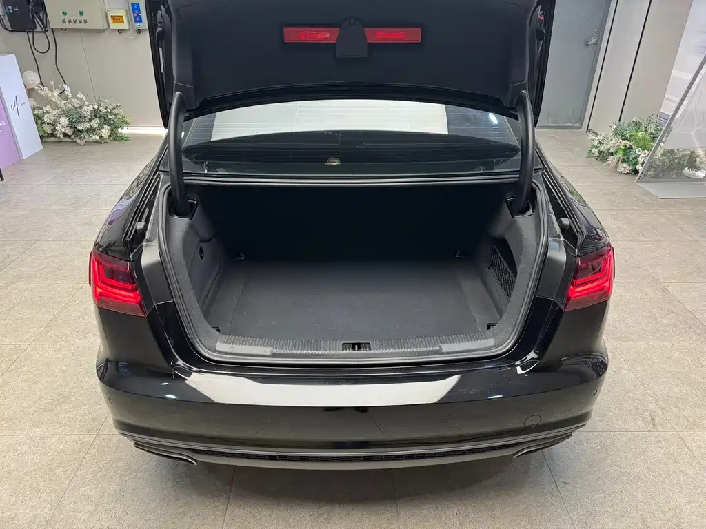 AUDI A6L 2018