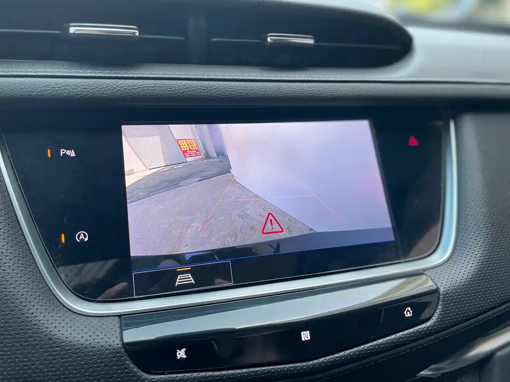 CADILLAC XT5 2021