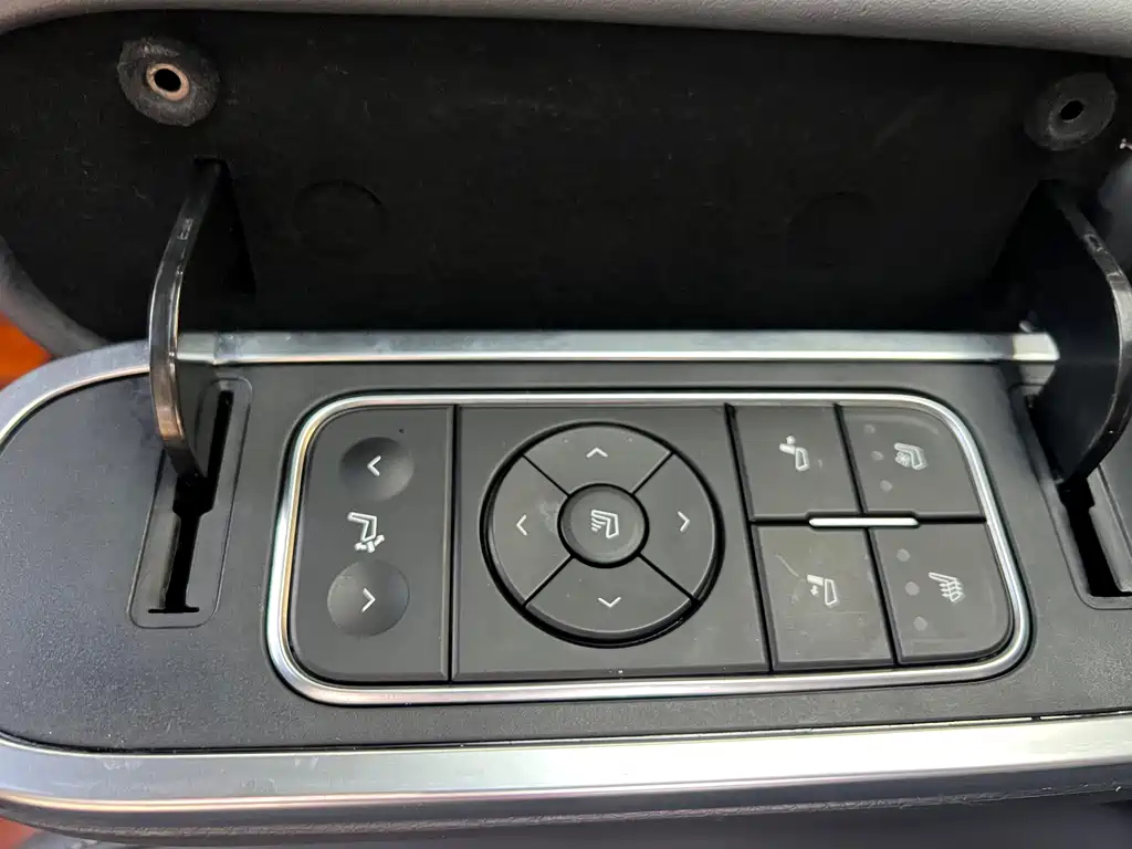TRUMPCHI M8 2021