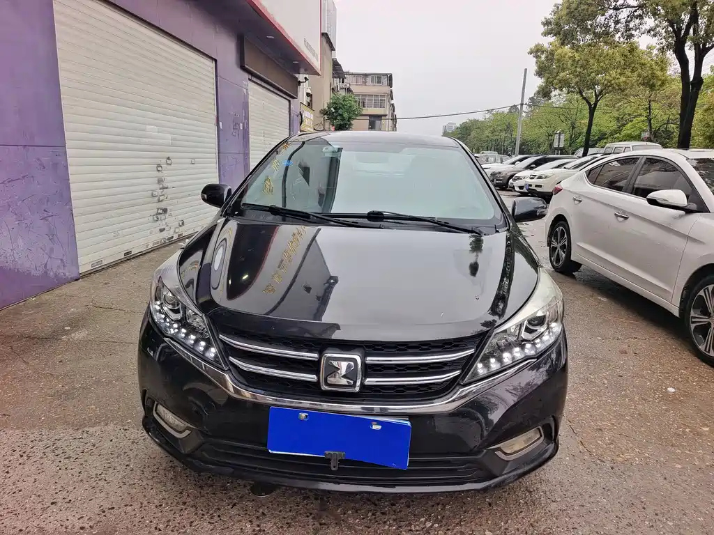ZOTYE Z300 2016