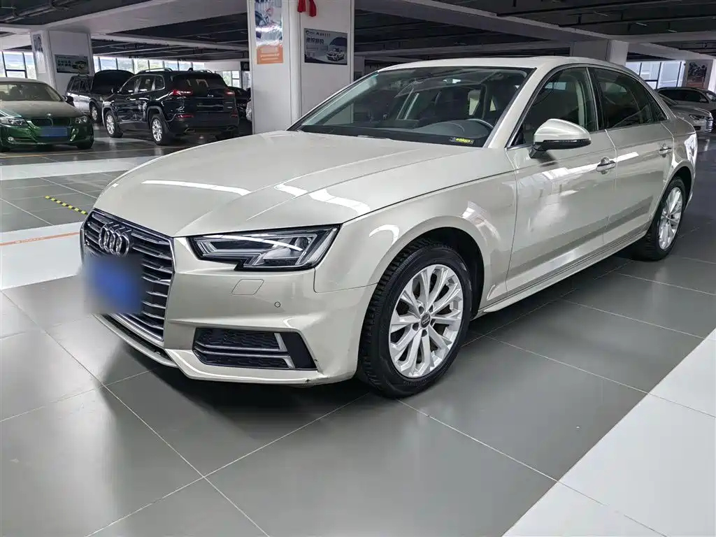 AUDI A4L 2019