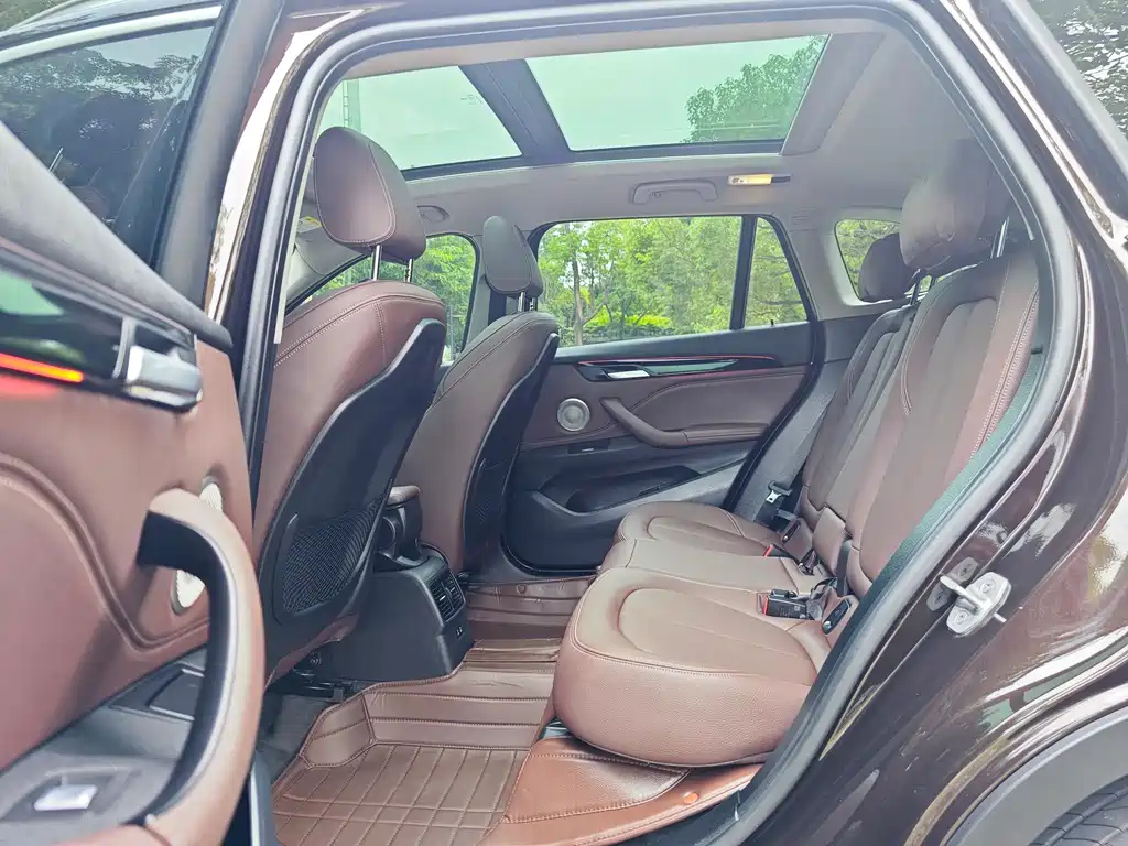 BMW X1 2023