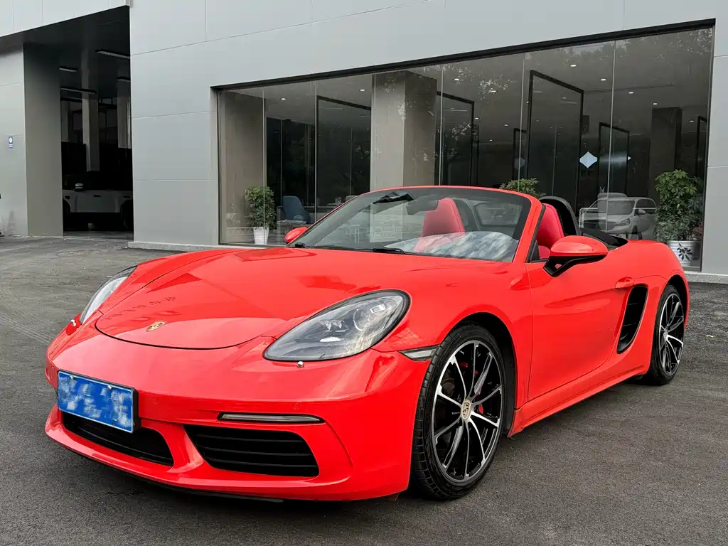 PORSCHE 718 2016