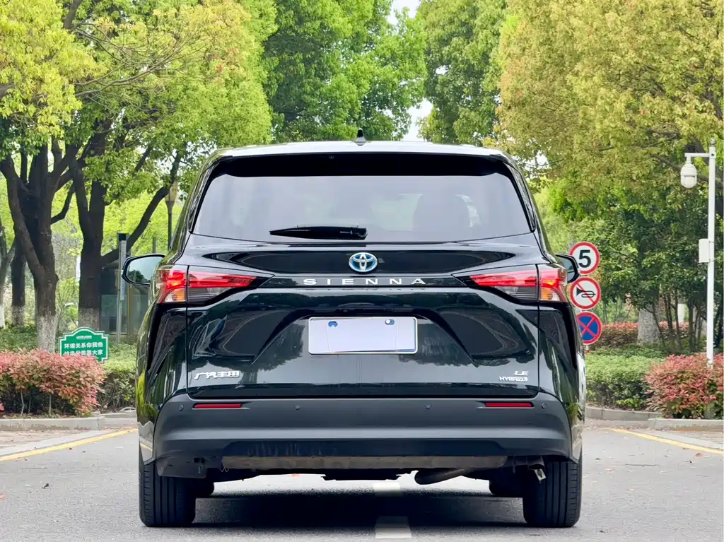 TOYOTA SIENNA SIENNA 2023