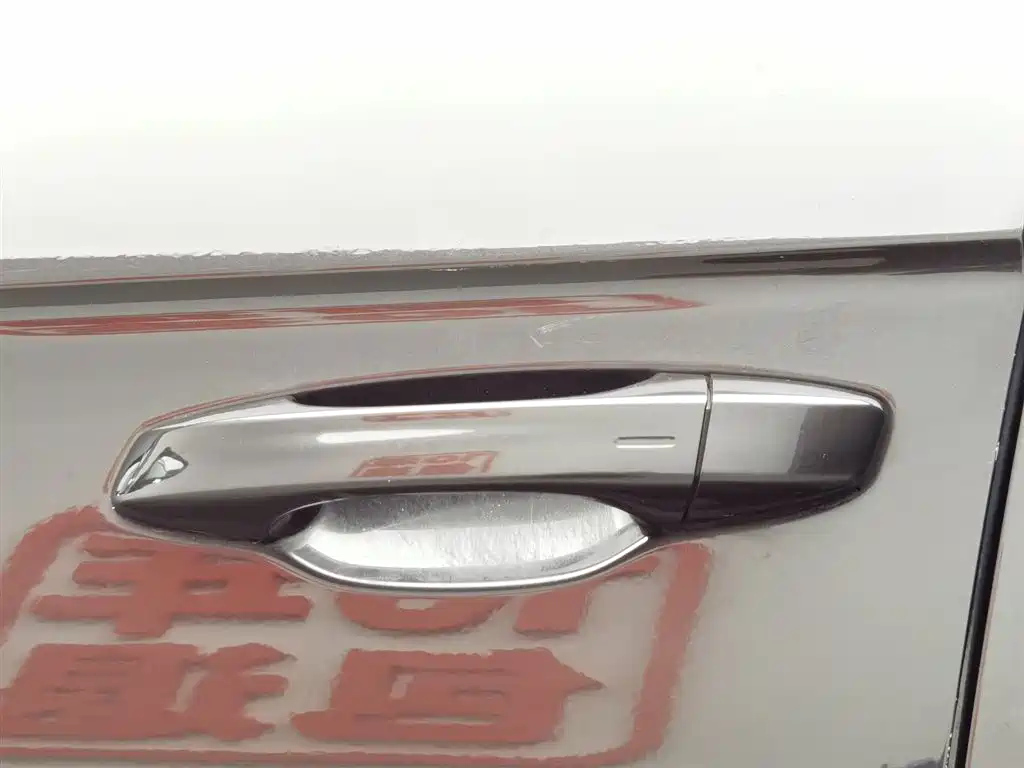 VOLKSWAGEN TAYRON 2020