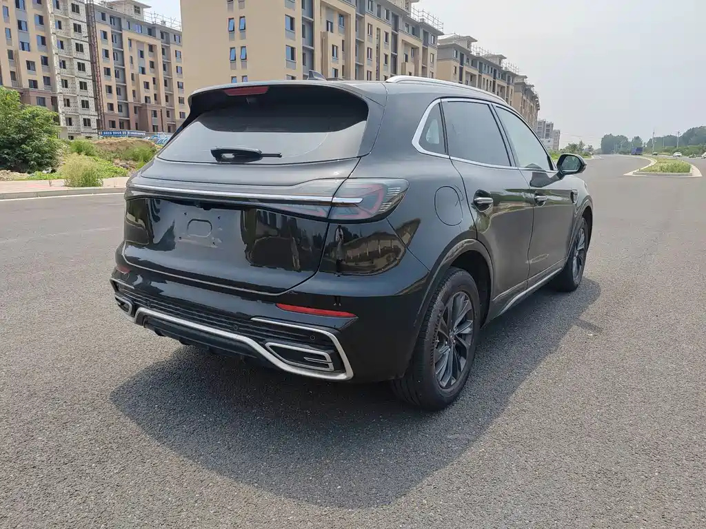 HONGQI HS5 2023