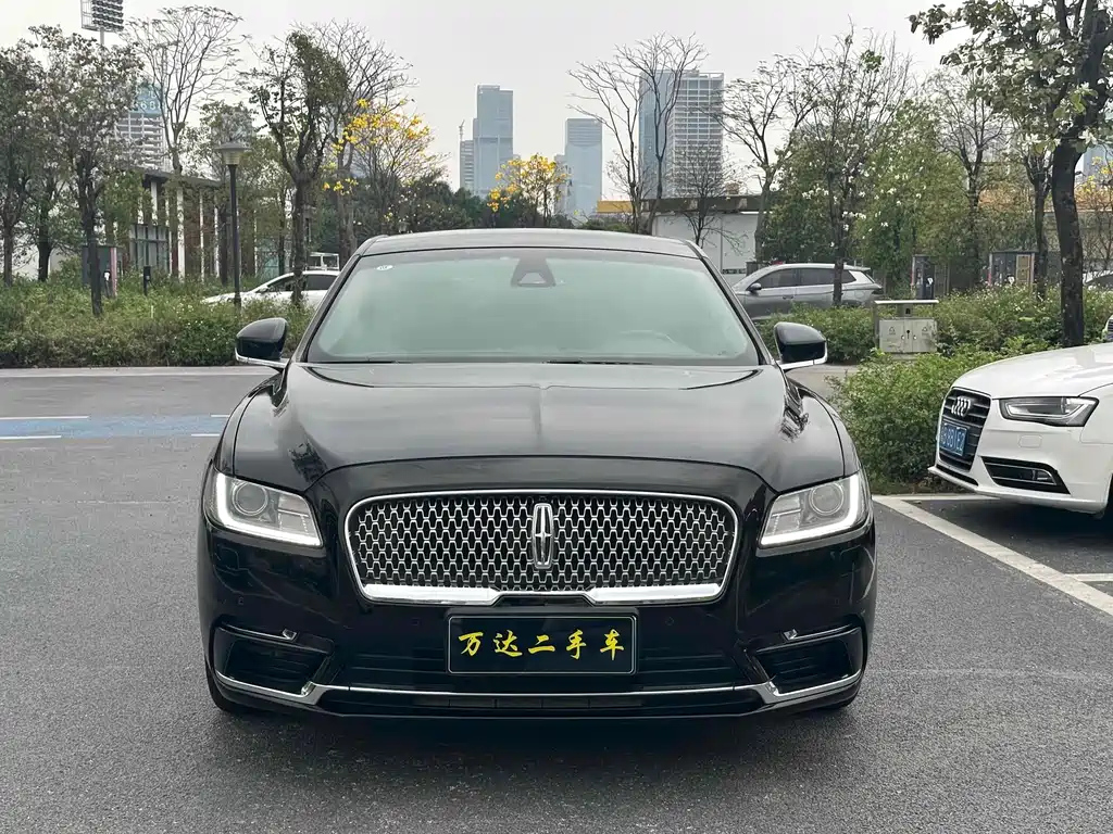 LINCOLN CONTINENTAL 2017
