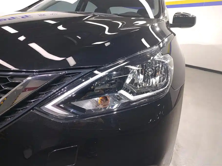 NISSAN SYLPHY 2021