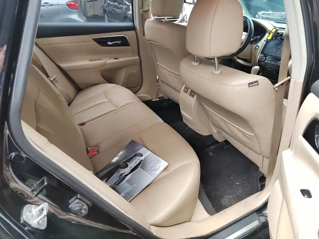 NISSAN TEANA 2018