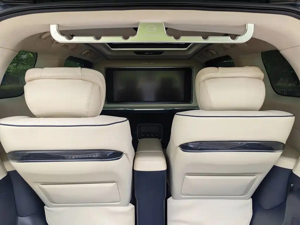 TRUMPCHI M8 2021