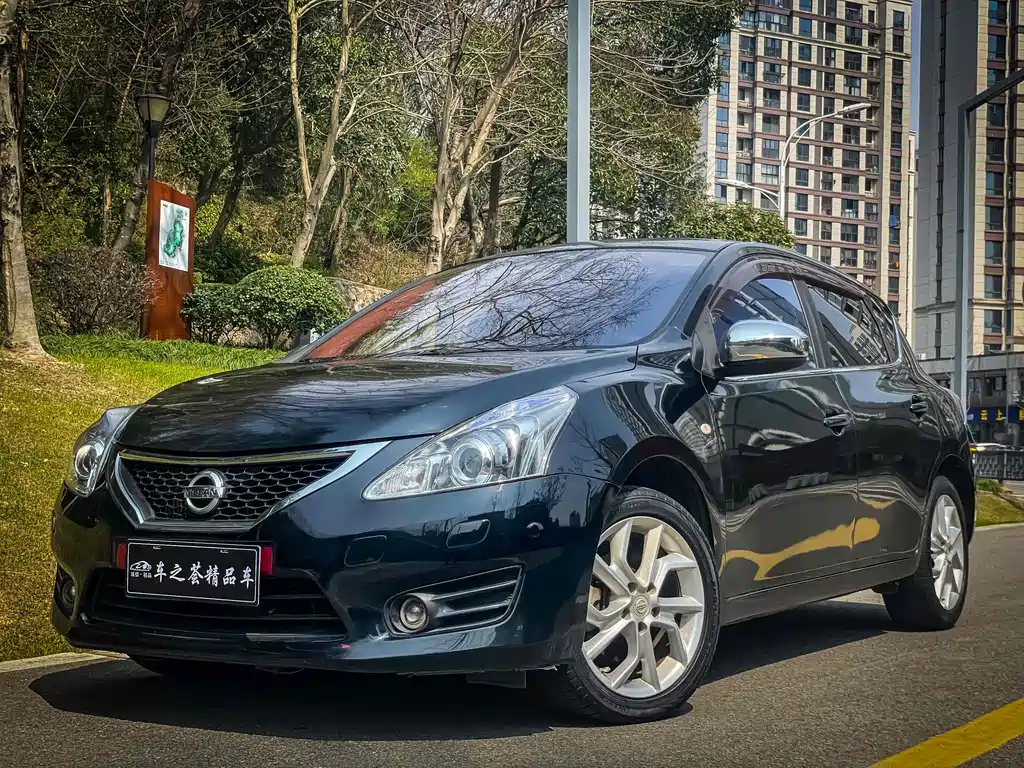 NISSAN TIIDA TIIDA 2011