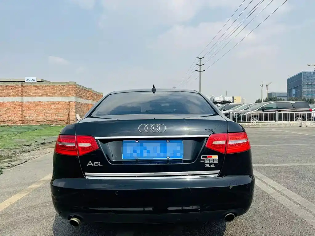 AUDI A6L 2011