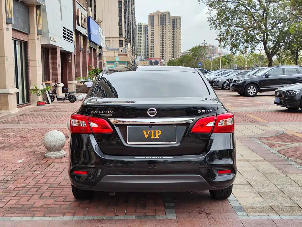 NISSAN SYLPHY 2023