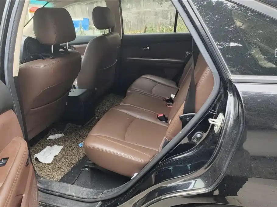 BYD S6 2015