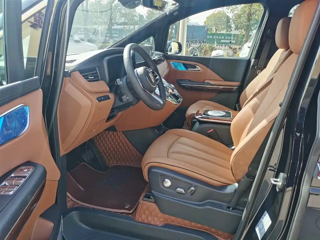 HONGQI HQ9 2024