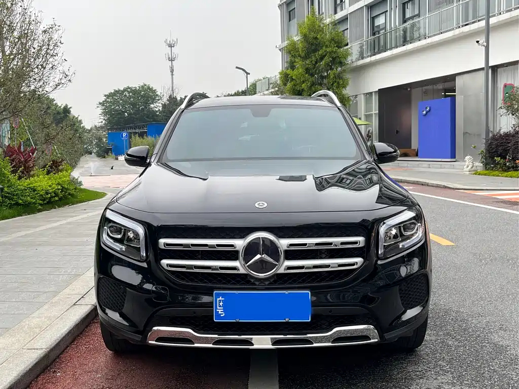 MERCEDES BENZ GLB 2021