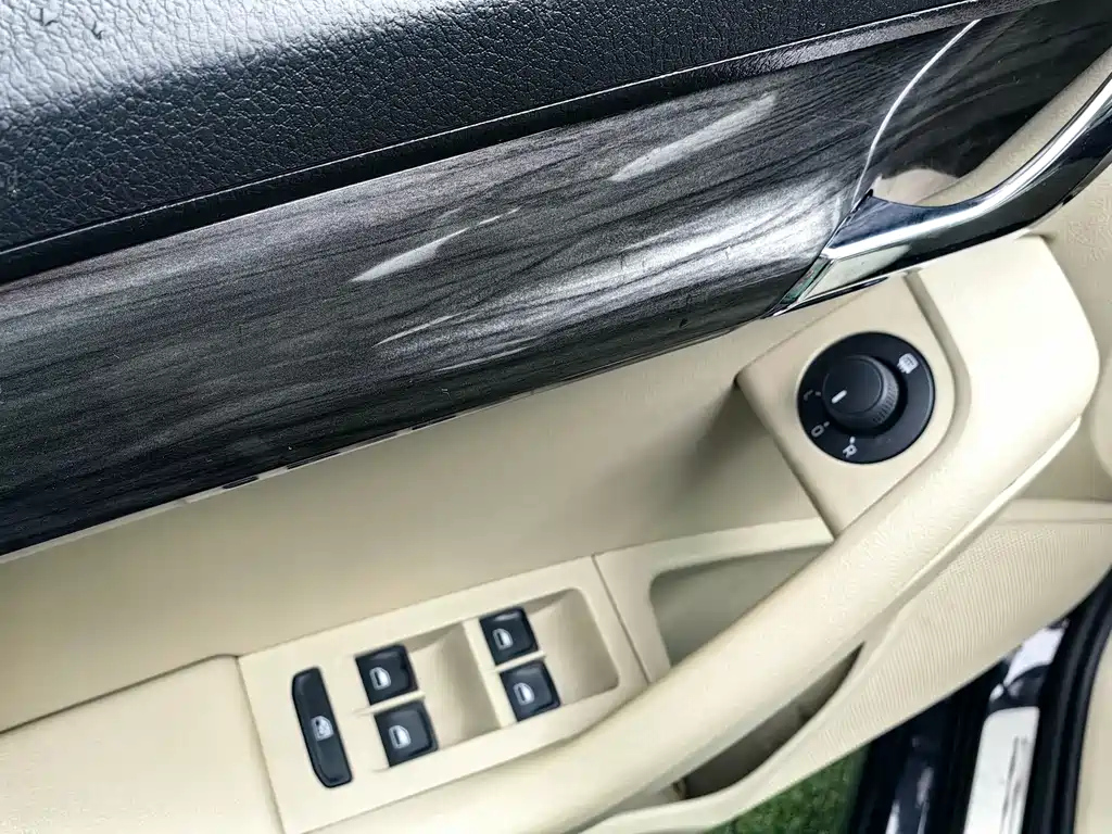 SKODA OCTAVIA 2015