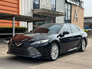 TOYOTA CAMRY 2019