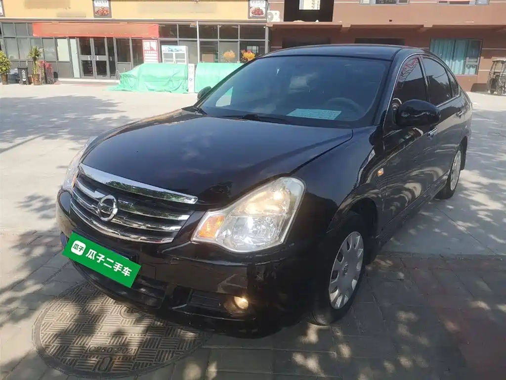 NISSAN SYLPHY 2012
