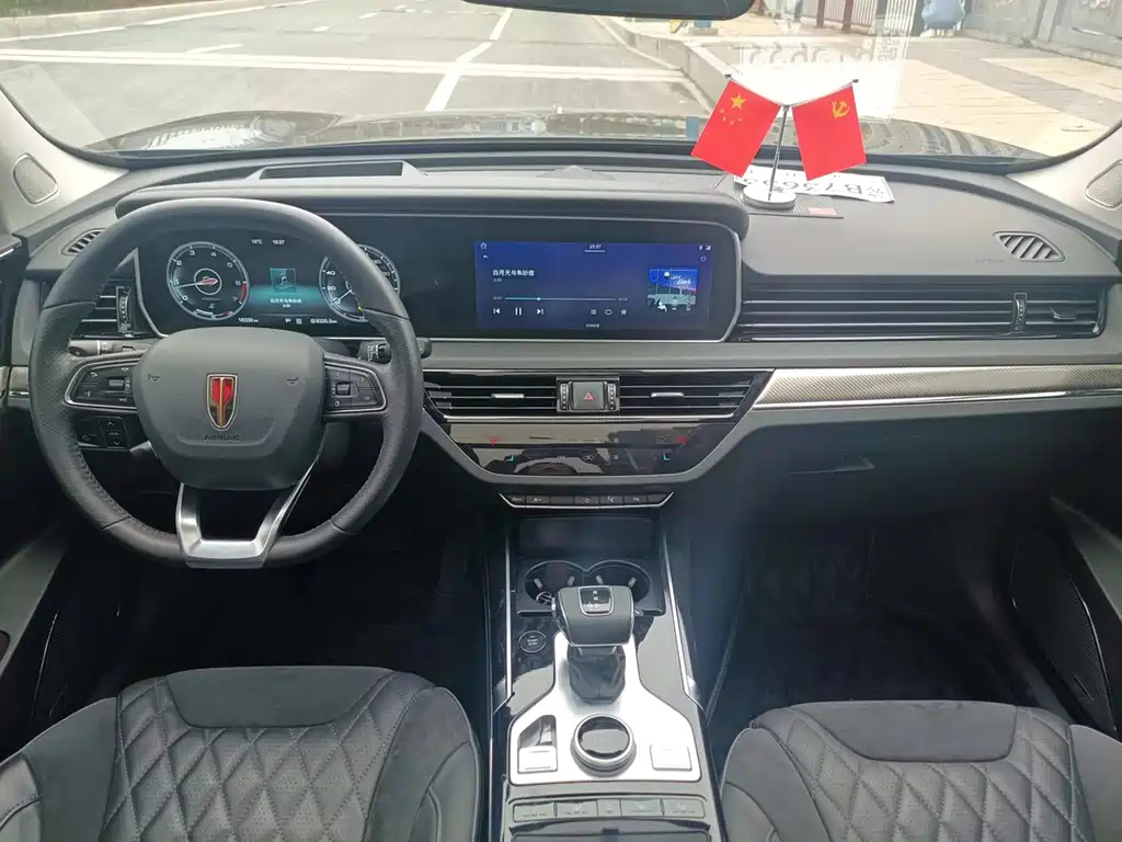 HONGQI HS5 2019