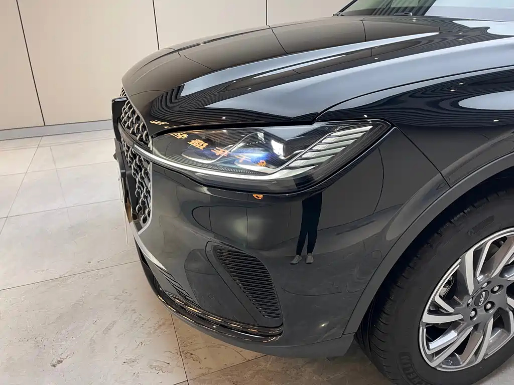 LINCOLN ADVENTURER 2023