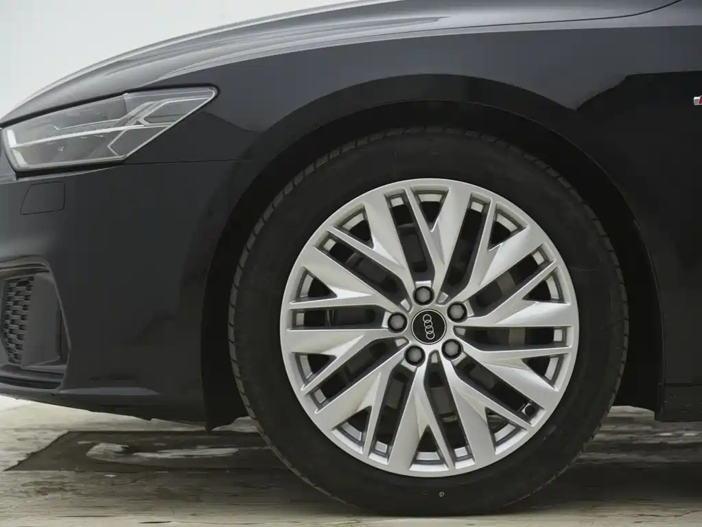 AUDI A7 2021