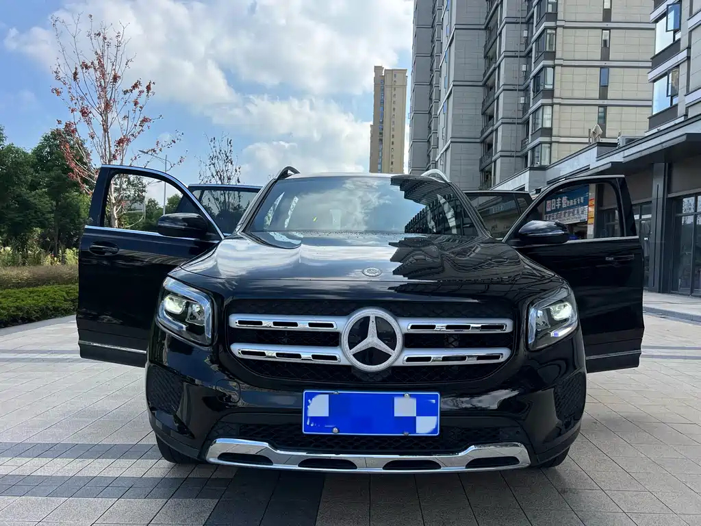 MERCEDES BENZ GLB 2022